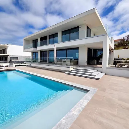 Villa Exceptional With A Panoramic Views Over The Obidos Lagoon *