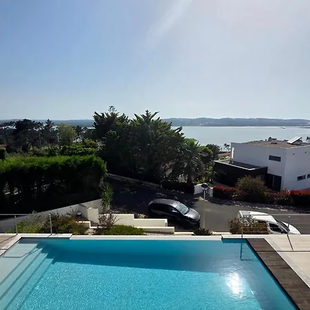 Villa Exceptional With A Panoramic Views Over The Obidos Lagoon *